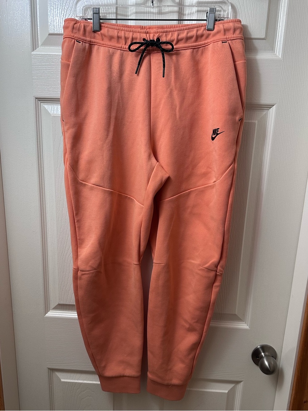 Nike Tech Fleece Joggers Men’s Med
